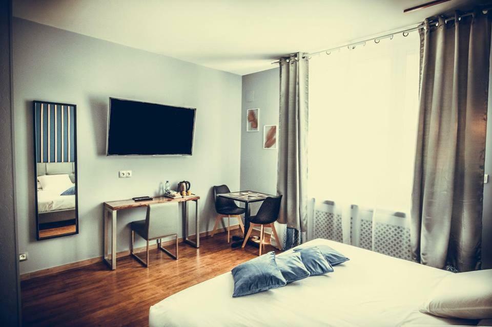 Oasis Anjou Apartment โซมูร์ ภายนอก รูปภาพ